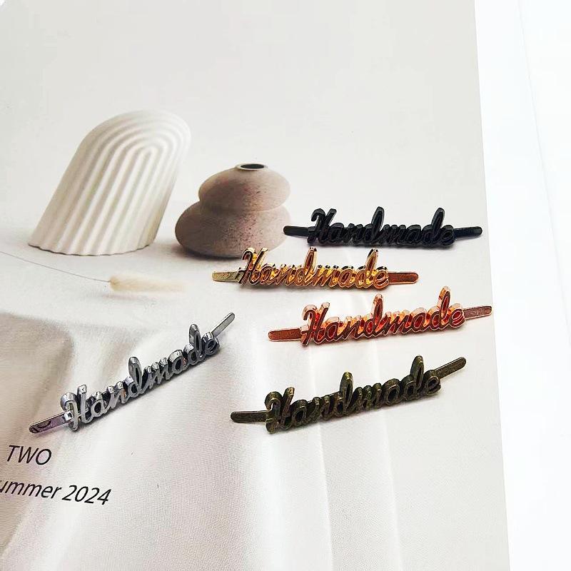 Handgefertigte DIY Metall-Buch – Sewing Labels Bewertung und Preis